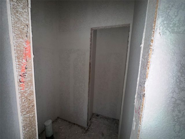 315 Willow Heights DR, Hutto, TX 78634