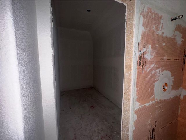 315 Willow Heights DR, Hutto, TX 78634