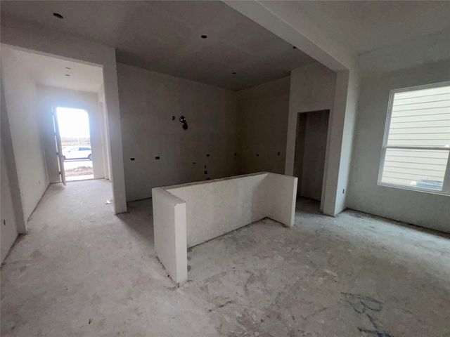 315 Willow Heights DR, Hutto, TX 78634