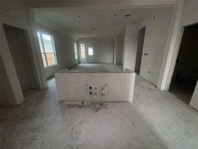 315 Willow Heights DR, Hutto, TX 78634