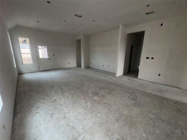 315 Willow Heights DR, Hutto, TX 78634