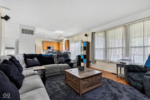 3530 W Waterloo Drive, Indianapolis, IN 46268