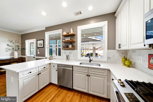 127 S MARKET ST, Frederick, MD 21701