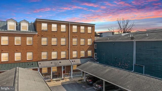 127 S MARKET ST, Frederick, MD 21701