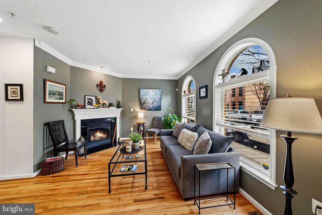 127 S MARKET ST, Frederick, MD 21701