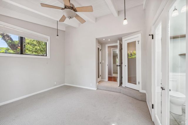 18450 Lucas Ave, Sonoma, CA 95476