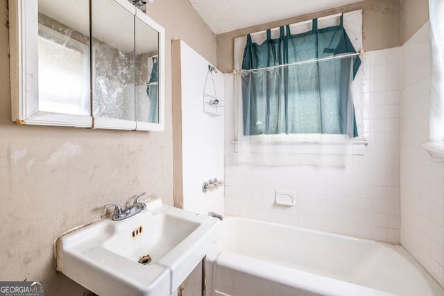 1736 Williams Avenue, East Point, GA 30344