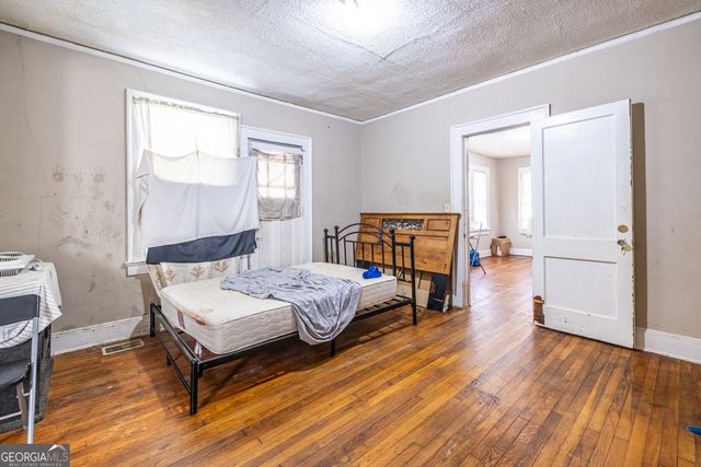 1736 Williams Avenue, East Point, GA 30344