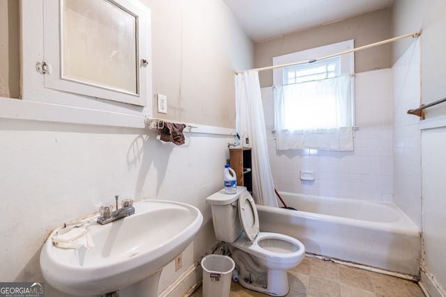 1736 Williams Avenue, East Point, GA 30344