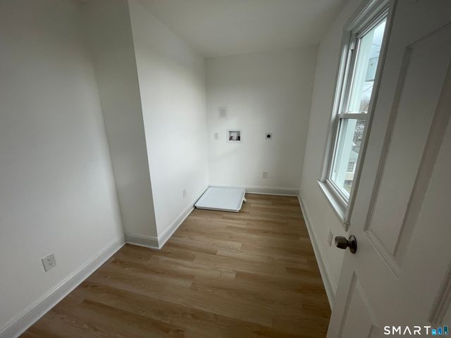 471 Marlborough Terrace 2, Fairfield, CT 06825