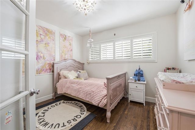 10655 Owensmouth, Chatsworth, CA 91311