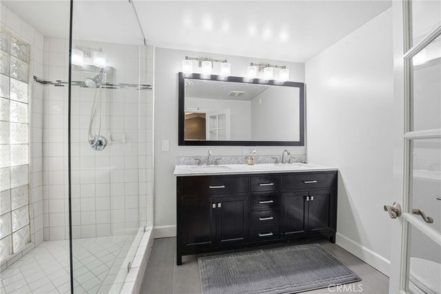 10655 Owensmouth, Chatsworth, CA 91311