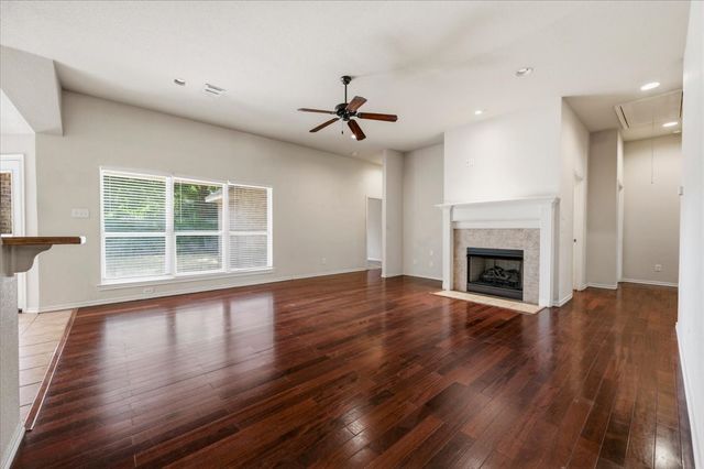 7408 Rolling Hills Drive, Benbrook, TX 76126