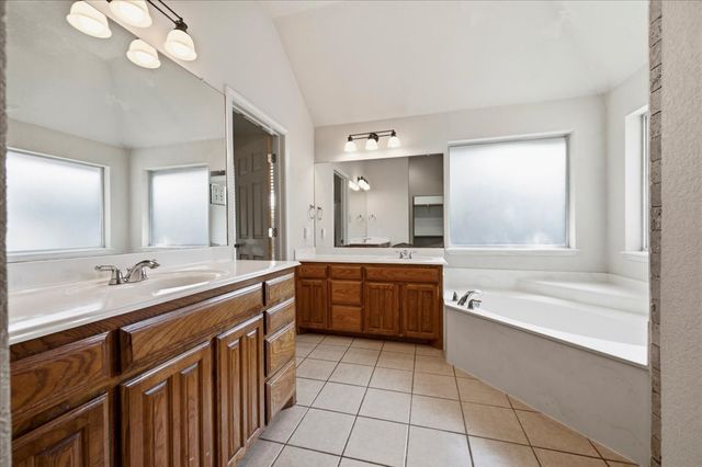 7408 Rolling Hills Drive, Benbrook, TX 76126