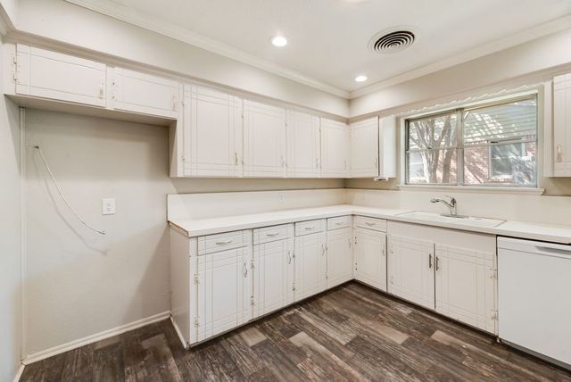 500 Kirven Avenue, Waxahachie, TX 75165