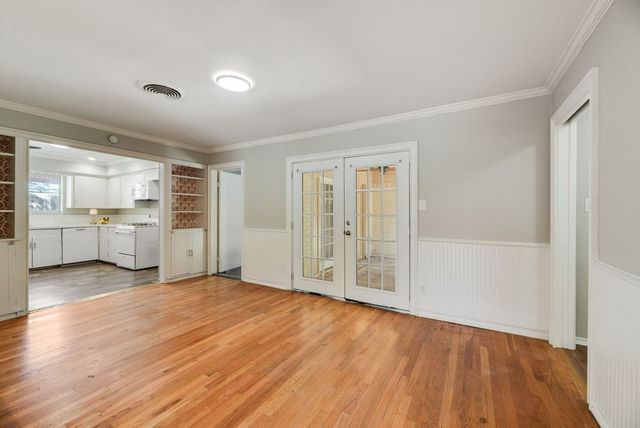 500 Kirven Avenue, Waxahachie, TX 75165