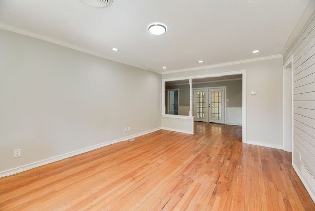 500 Kirven Avenue, Waxahachie, TX 75165
