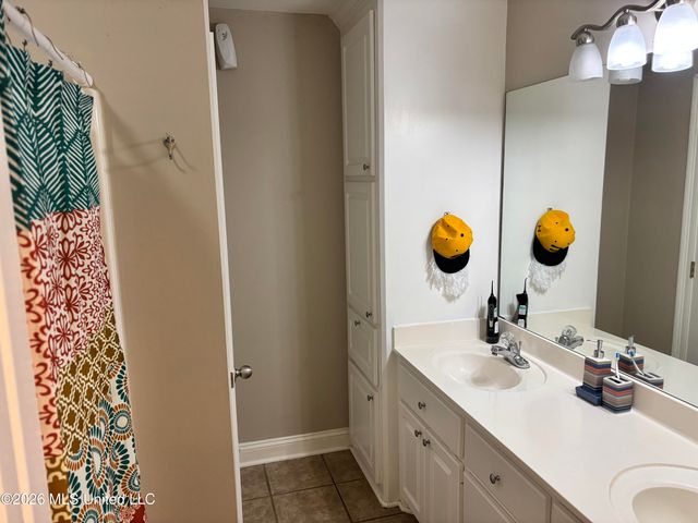 507 Wildberry Drive, Pearl, MS 39208