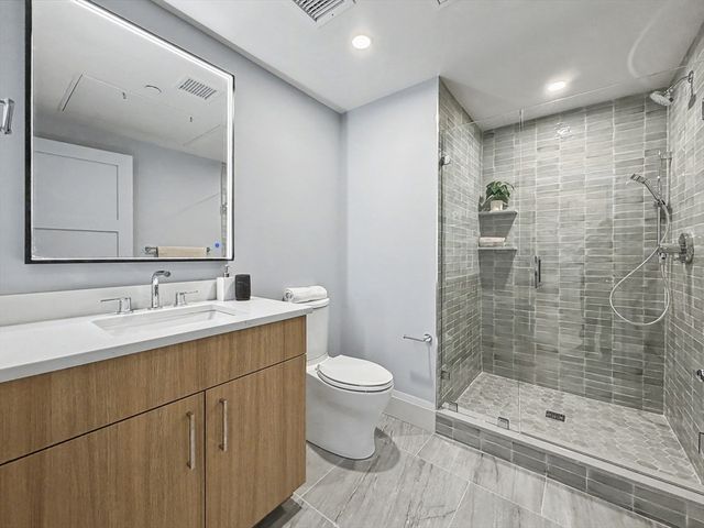 34 Oak Street 101, Boston, MA 02136