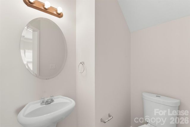 12427 Oakton Hunt Drive, Charlotte, NC 28262