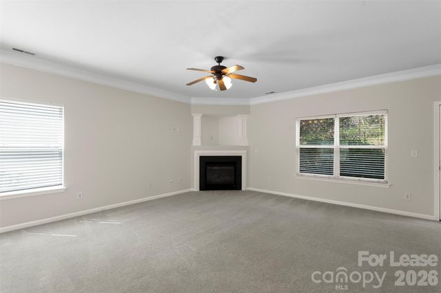 12427 Oakton Hunt Drive, Charlotte, NC 28262