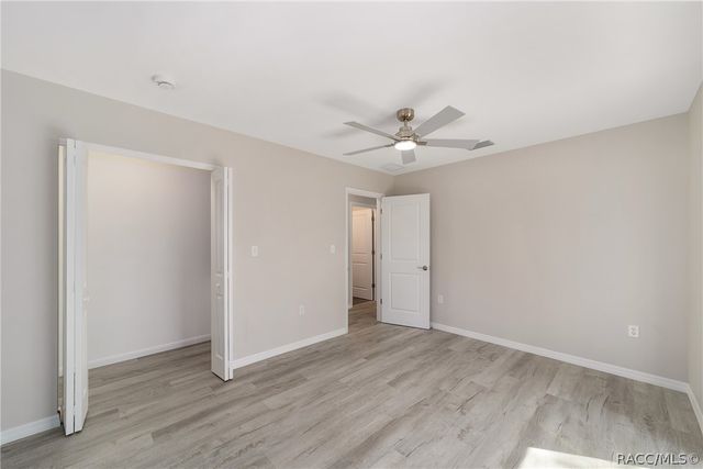 34 Garden Mall Court, Inglis, FL 34449