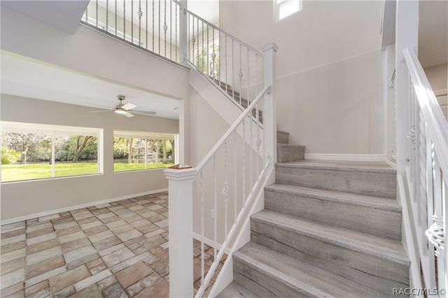 34 Garden Mall Court, Inglis, FL 34449