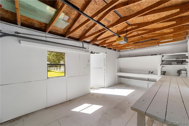 34 Garden Mall Court, Inglis, FL 34449