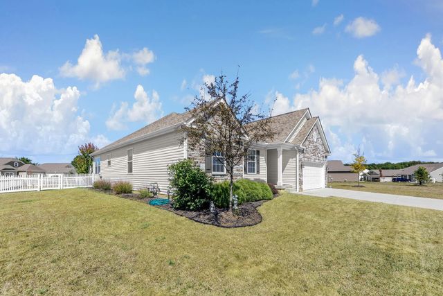 249 Mannaseh Drive W, Granville, OH 43023