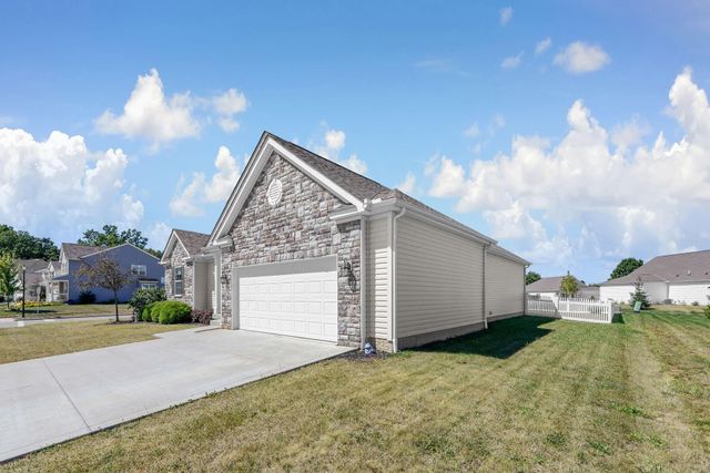 249 Mannaseh Drive W, Granville, OH 43023