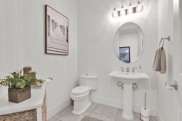 206 Mariner Court, North Palm Beach, FL 33408