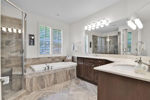 206 Mariner Court, North Palm Beach, FL 33408