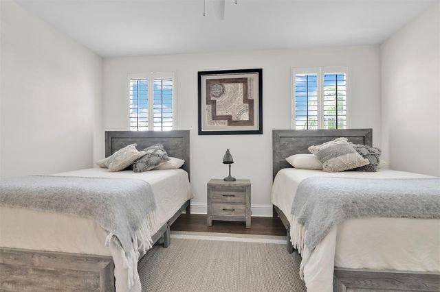 206 Mariner Court, North Palm Beach, FL 33408