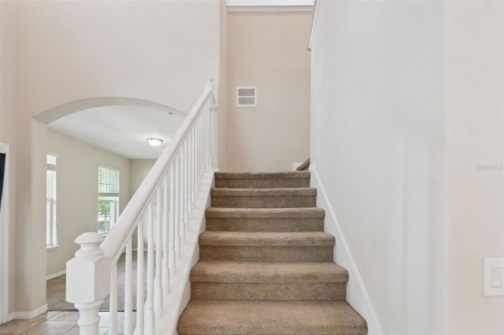 Image 19 of property listing at 2230 J LAWSON BOULEVARD, Orlando, FL 32824