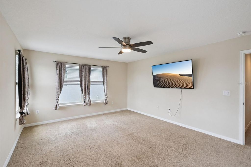 Image 24 of property listing at 2230 J LAWSON BOULEVARD, Orlando, FL 32824