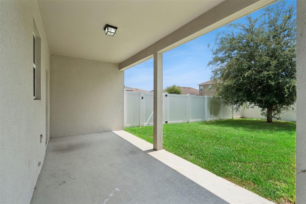 Image 46 of property listing at 2230 J LAWSON BOULEVARD, Orlando, FL 32824