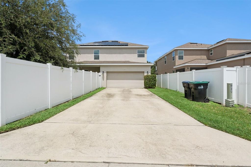 Image 52 of property listing at 2230 J LAWSON BOULEVARD, Orlando, FL 32824