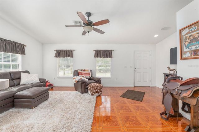 15935 SW COUNTY ROAD 346, Archer, FL 32618