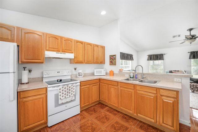 15935 SW COUNTY ROAD 346, Archer, FL 32618