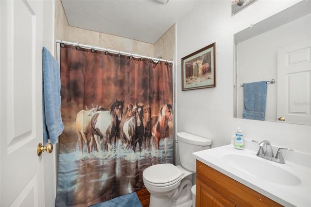 15935 SW COUNTY ROAD 346, Archer, FL 32618