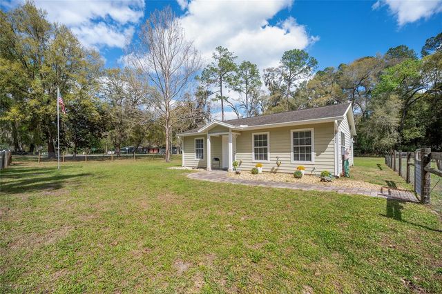 15935 SW COUNTY ROAD 346, Archer, FL 32618