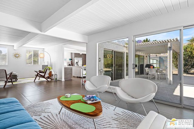 500 E Lindsey Drive, Palm Springs, CA 92262