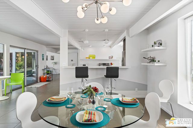 500 E Lindsey Drive, Palm Springs, CA 92262