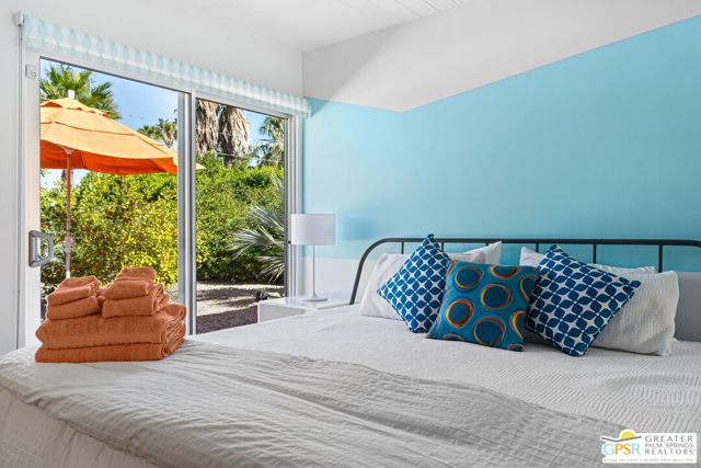 500 E Lindsey Drive, Palm Springs, CA 92262