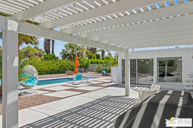 500 E Lindsey Drive, Palm Springs, CA 92262