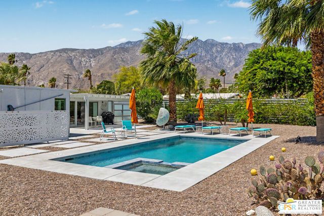 500 E Lindsey Drive, Palm Springs, CA 92262