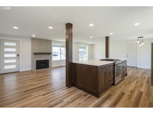 4195 Sw 187TH Ave, Beaverton, OR 97078