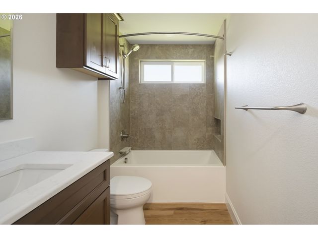 4195 Sw 187TH Ave, Beaverton, OR 97078