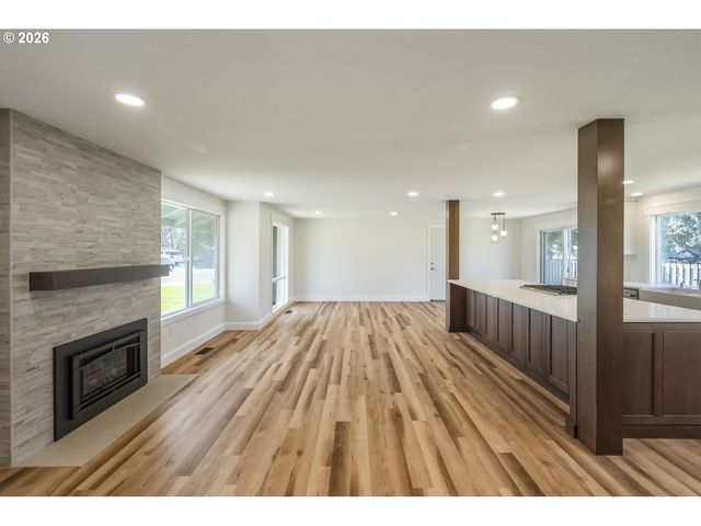 4195 Sw 187TH Ave, Beaverton, OR 97078