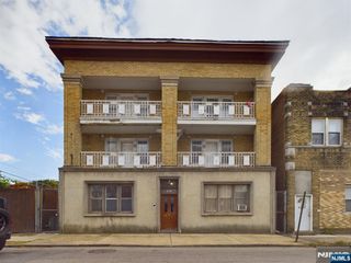 415 Dodd Street 9, East Orange, NJ 07017